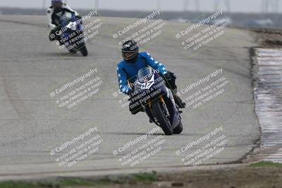 media/Nov-29-2025-TrackDaz (Sat) [[10ae2d9bce]]/B Group/Session 3 (Outside Grapevine)/